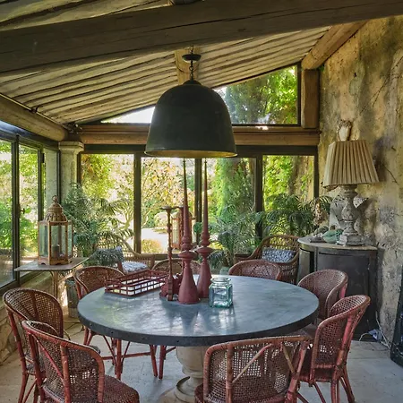 Hotell La Bastide De Marie, Maisons Et Sibuet Ménerbes