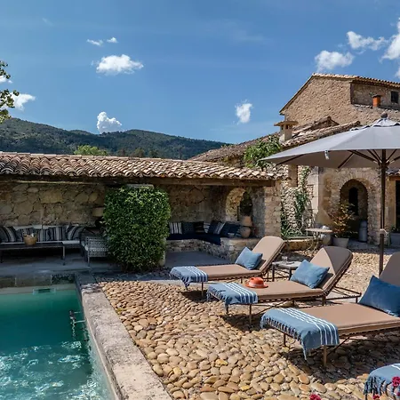 La Bastide De Marie, Maisons Et Sibuet Ménerbes